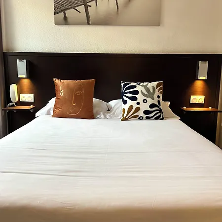 ホテル The Originals City, Cap Maya, Cap D'agde アグド
